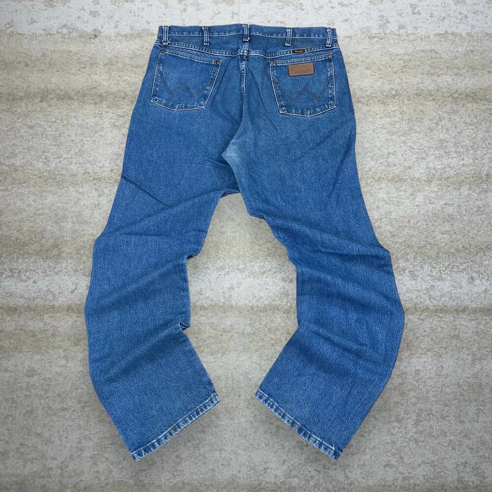 Vintage Y2K Wrangler Jeans 38x34 Relaxed Fit Medium Wash Work Wear Leather